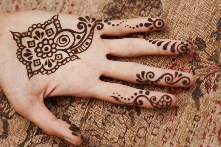 art du tatouage au henné